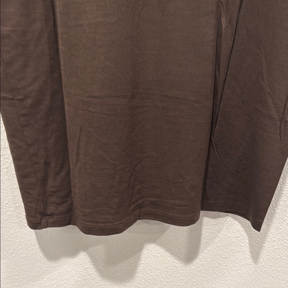 Taylor Stitch Men's Dark Brown Merino Short Sleeve Tee - Picture 9 of 9